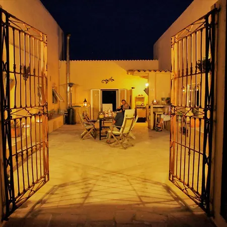 Casa Espinal El Perello (Catalonia)